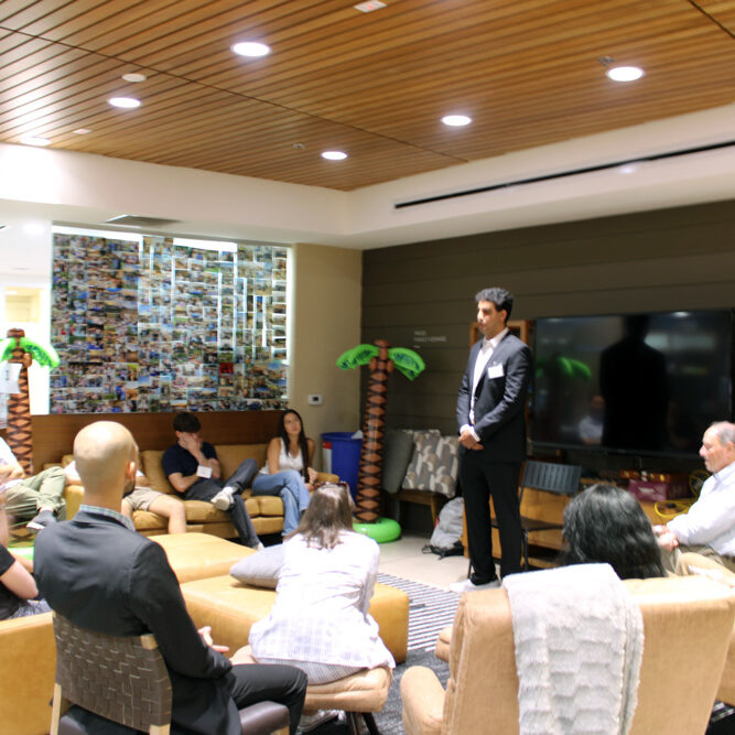 1st Floor Lounge and Glazer Cafe